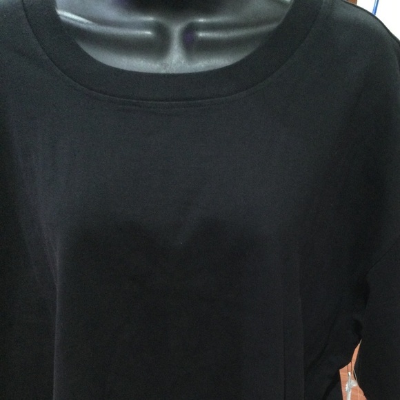 Good American black Oversized Crew tee - Picture 3 of 8